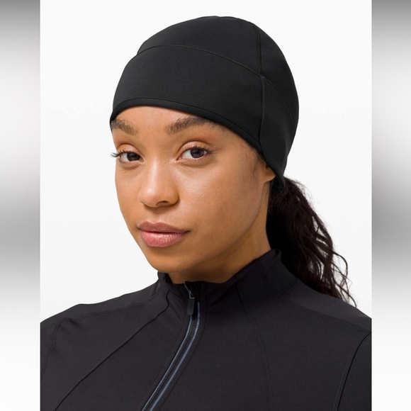 Lululemon Run for It All Beanie - Picture 2 of 8